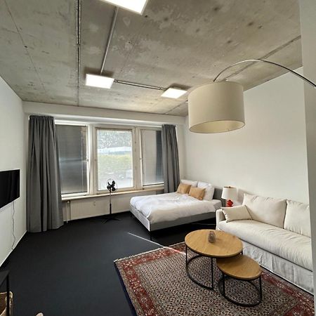 35 Qm Grosses Apartment Mit Eigenem Badezimmer In Den Elbvororten ฮัมบูร์ก ภายนอก รูปภาพ
